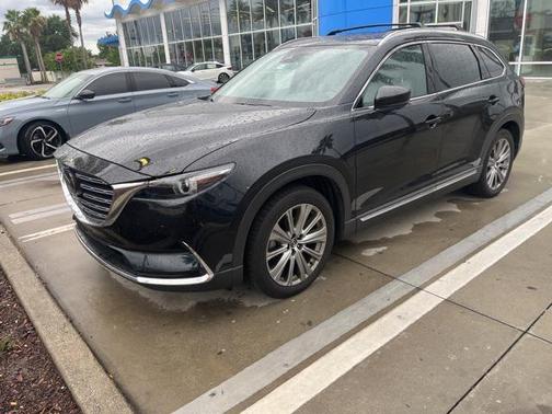2022 Mazda CX-9 Signature