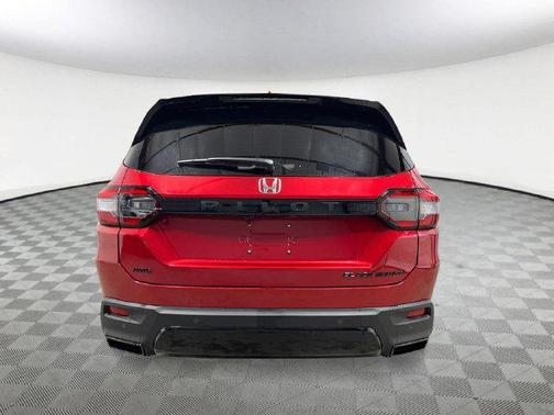 Radiant Red 2026 Honda Pilot Black Edition