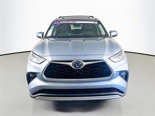 2020 Toyota Highlander Hybrid Platinum