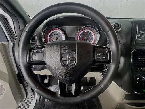 2016 Dodge Grand Caravan AVP/SE