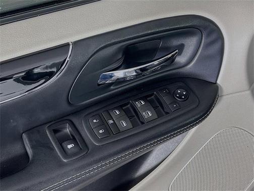 2016 Dodge Grand Caravan AVP/SE