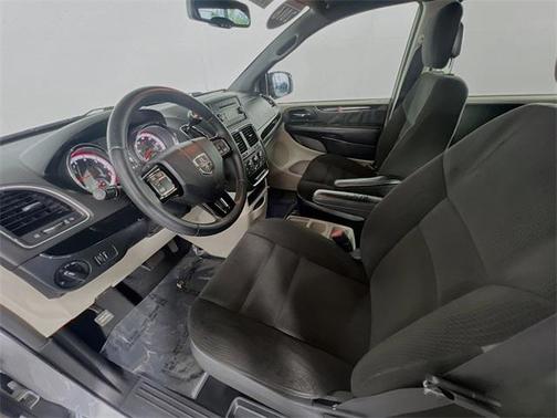 2016 Dodge Grand Caravan AVP/SE