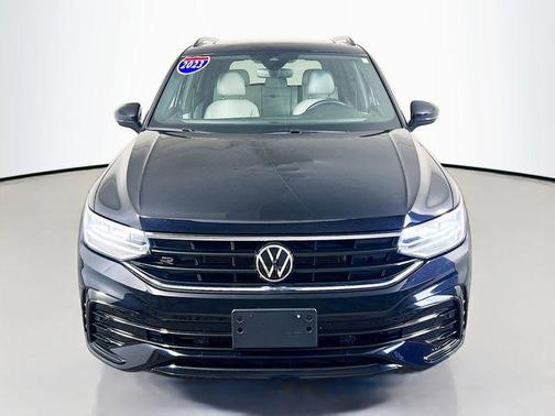 2023 Volkswagen Tiguan 2.0T SE R-Line Black 4MOTION