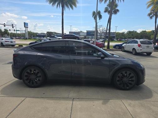 2023 Tesla Model Y Performance Dual Motor All-Wheel Drive