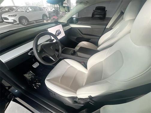 2023 Tesla Model Y Performance Dual Motor All-Wheel Drive