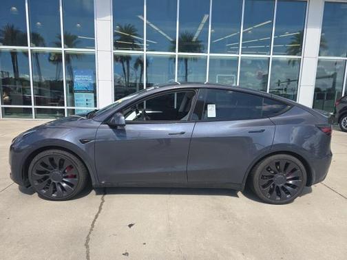 2023 Tesla Model Y Performance Dual Motor All-Wheel Drive