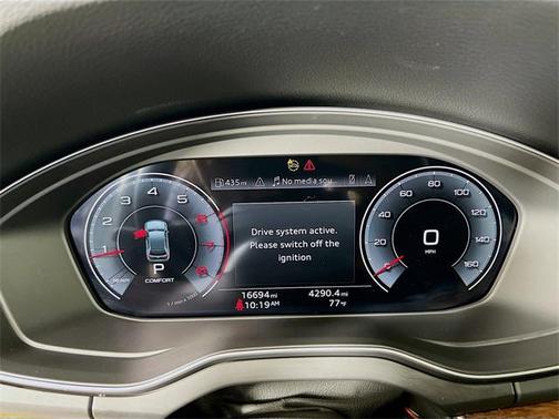 2023 Audi Q5 40 Premium Plus