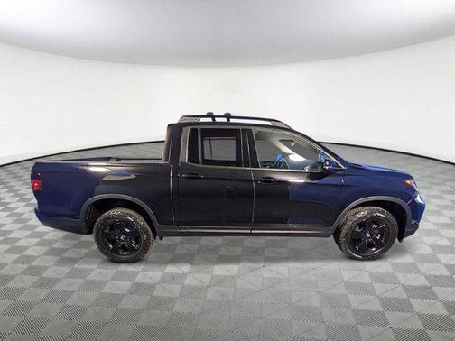 Crystal Black Pearl 2026 Honda Ridgeline Black