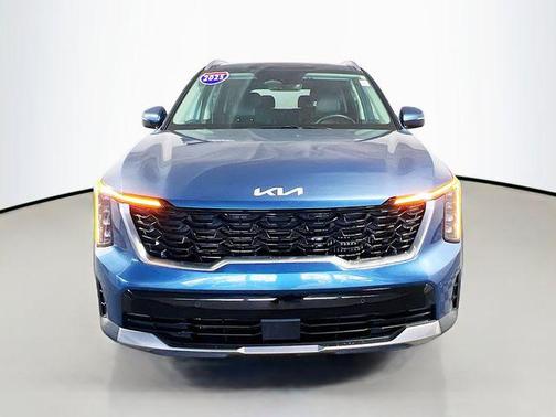 Mineral Blue 2025 Kia Sorento Hybrid EX