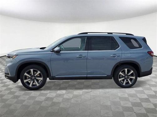 2025 Honda Pilot Touring 8-Passenger