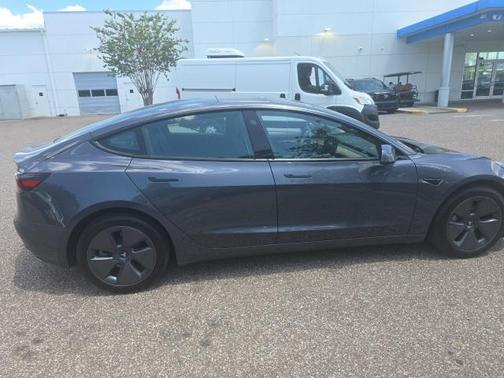 2023 Tesla Model 3 Standard Range