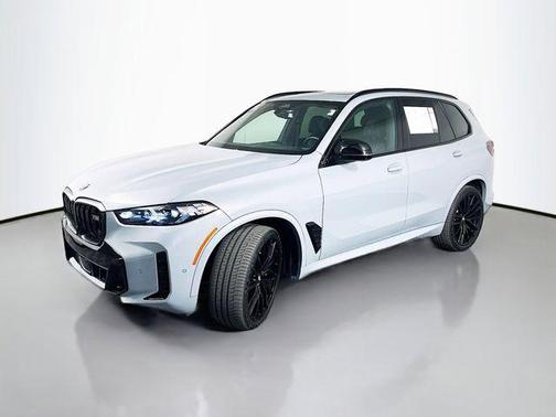 2024 BMW X5 M60i