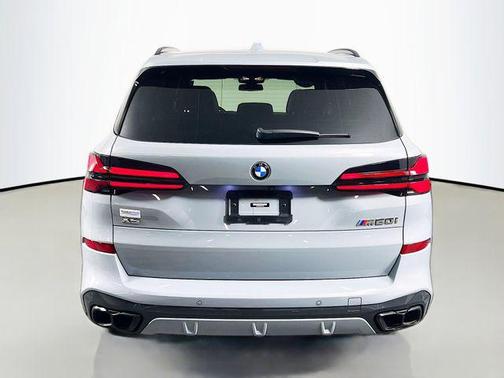 2024 BMW X5 M60i