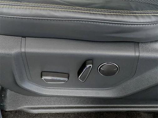 2022 Ford Expedition Max Platinum