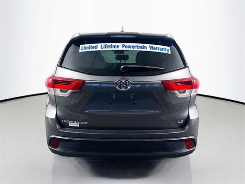 2018 Toyota Highlander LE Plus