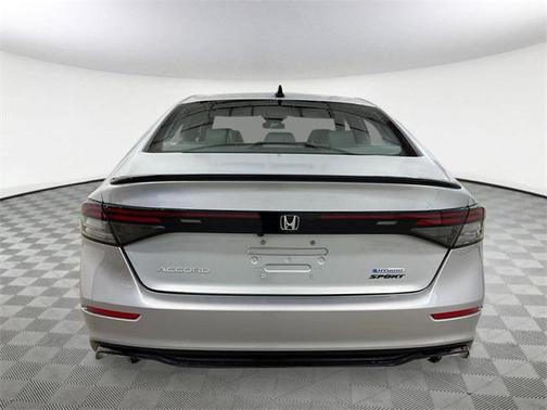 2025 Honda Accord Hybrid Base