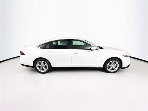 2025 Honda Accord LX 1.5T