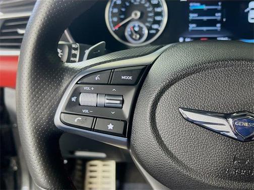 2023 Genesis G70 3.3T RWD