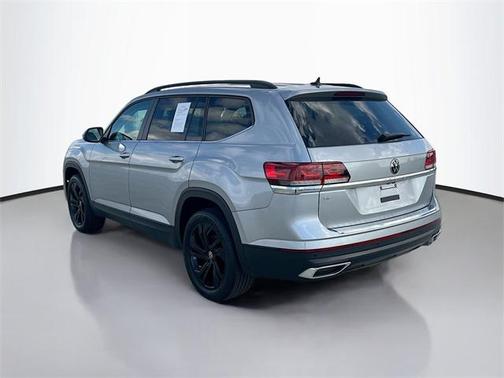 2023 Volkswagen Atlas 2.0T SE w/Technology