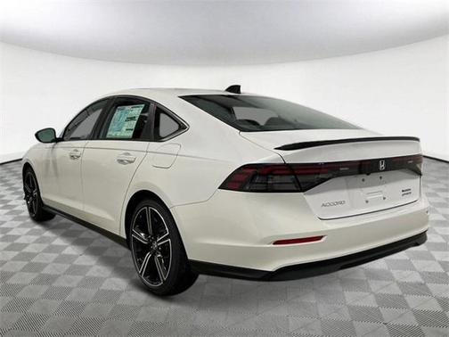2025 Honda Accord Hybrid Base