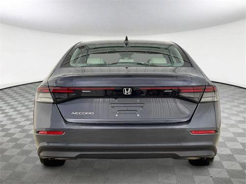 2025 Honda Accord LX 1.5T