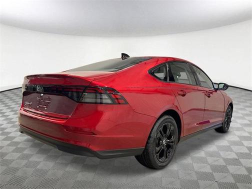 2025 Honda Accord Sport SE 1.5T