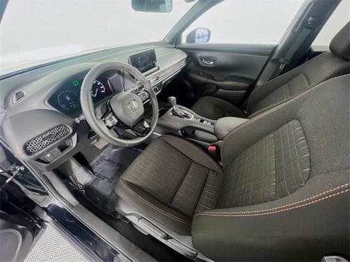 2025 Honda HR-V 2WD Sport
