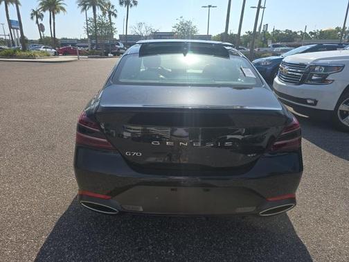 2023 Genesis G70 3.3T RWD