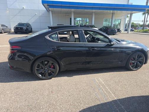 2023 Genesis G70 3.3T RWD