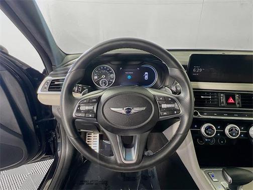 2023 Genesis G70 3.3T RWD