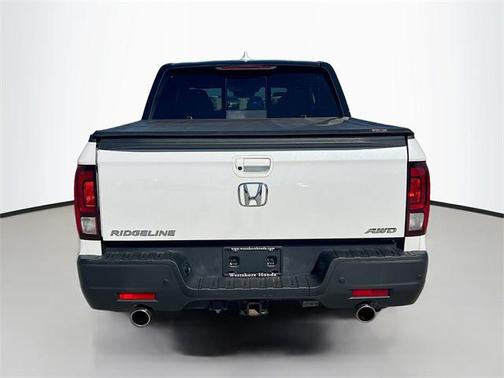 2022 Honda Ridgeline Black