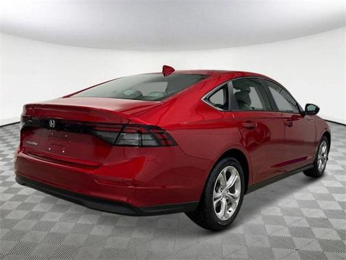 2025 Honda Accord LX 1.5T