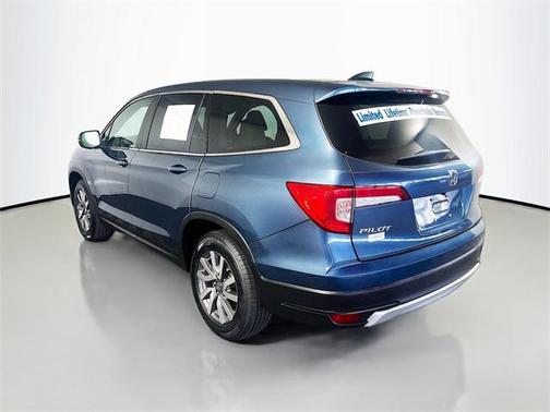 2022 Honda Pilot Touring 8-Passenger