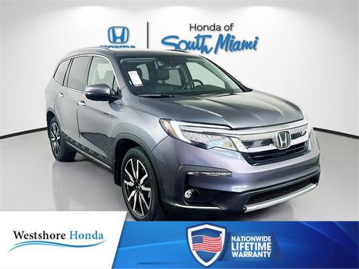 2022 Honda Pilot Touring 8-Passenger