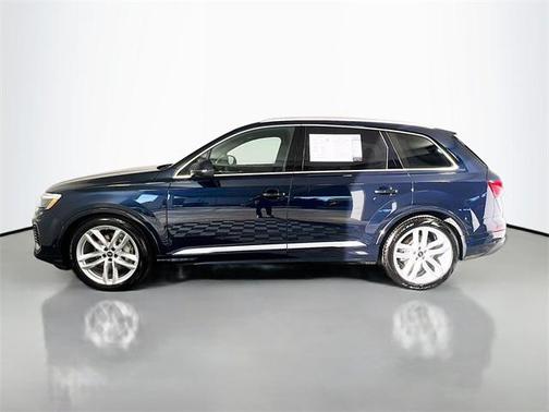 2025 Audi Q7 55 Premium Plus