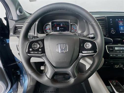 2019 Honda Pilot Touring 8-Passenger