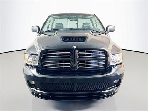 2004 Dodge Ram 1500 SRT-10