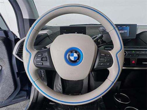 2017 BMW i3 94 Ah w/Range Extender
