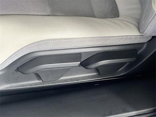 2017 BMW i3 94 Ah w/Range Extender