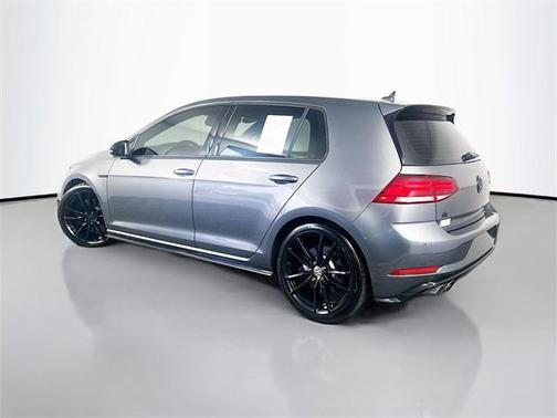 2019 Volkswagen Golf R 2.0T DSG