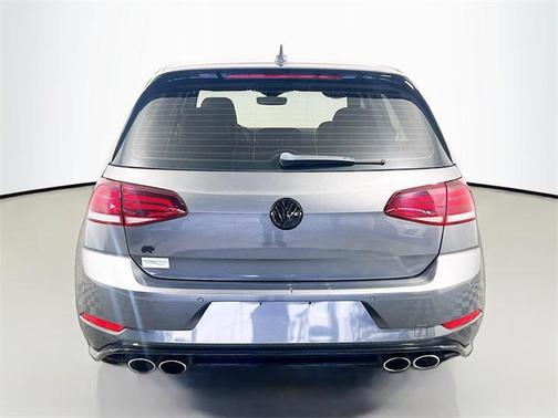 2019 Volkswagen Golf R 2.0T DSG