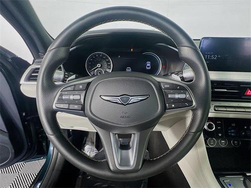 2025 Genesis G70 2.5T RWD