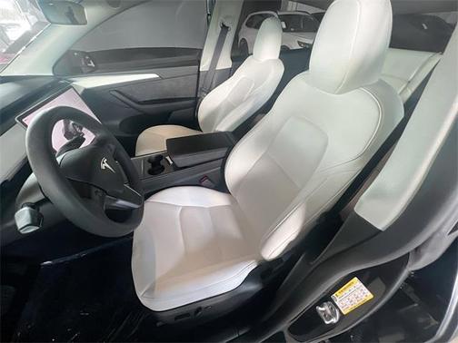 2024 Tesla Model Y Long Range Dual Motor All-Wheel Drive