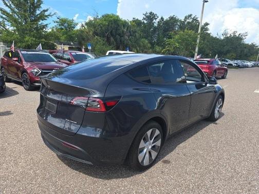 2024 Tesla Model Y Long Range Dual Motor All-Wheel Drive