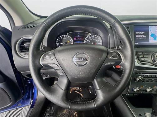 2020 Nissan Pathfinder SL 2WD
