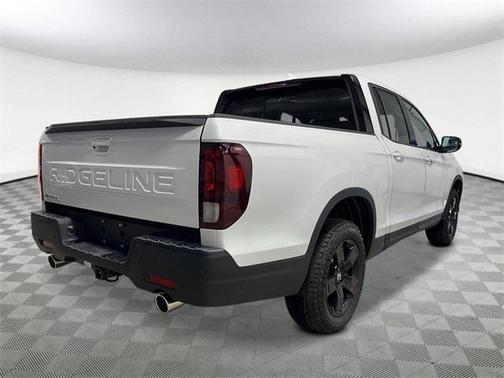2025 Honda Ridgeline Black
