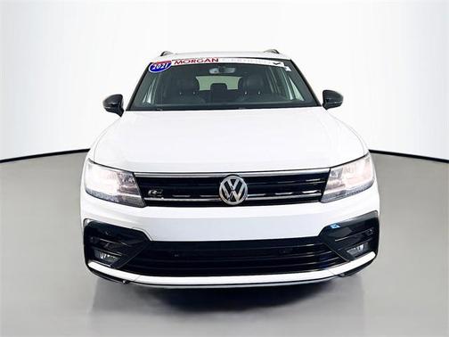 2021 Volkswagen Tiguan 2.0T SE R-Line Black