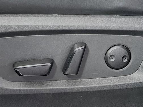2024 Nissan Pathfinder Platinum 4WD