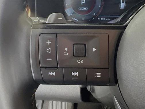2024 Nissan Pathfinder Platinum 4WD