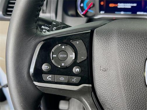 2022 Honda Pilot Touring 8-Passenger